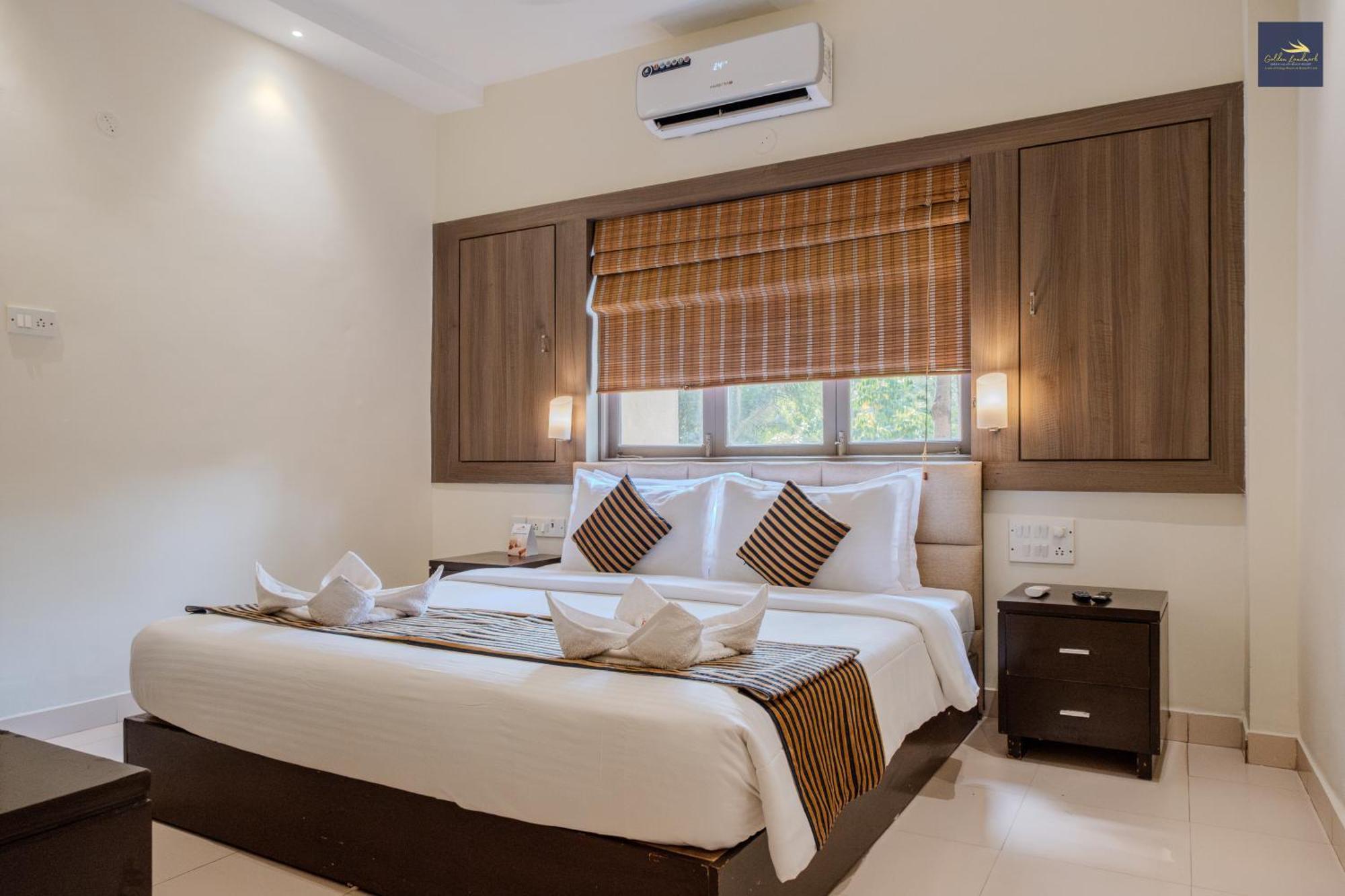 Golden Landmark Green Valley Beach Resort Dona Paula Eksteriør billede