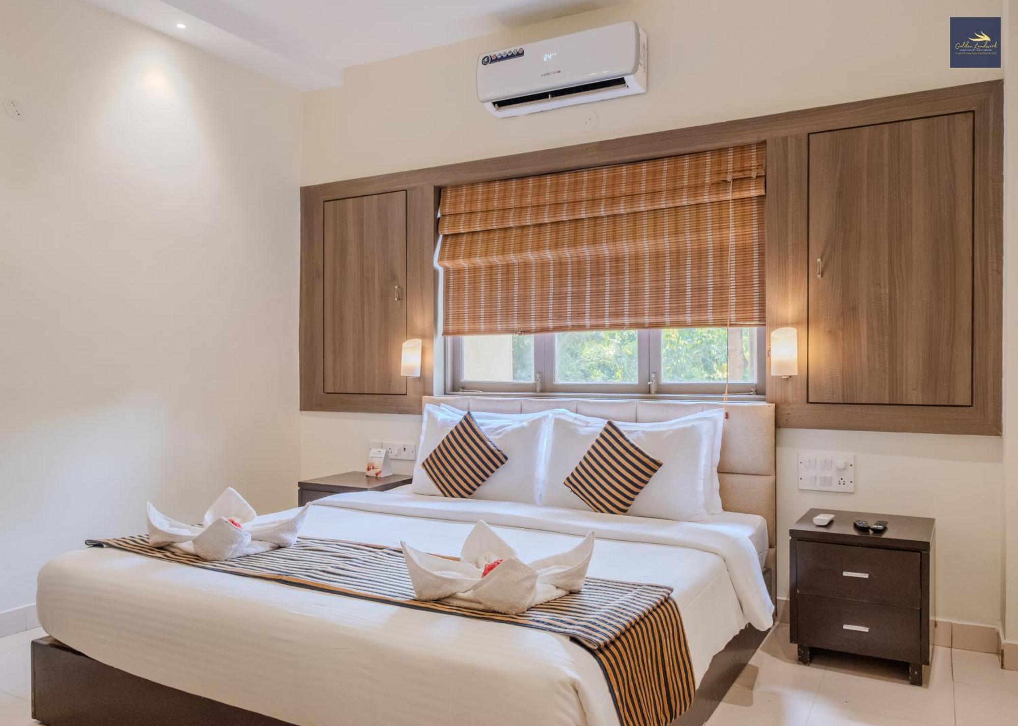 Golden Landmark Green Valley Beach Resort Dona Paula Eksteriør billede