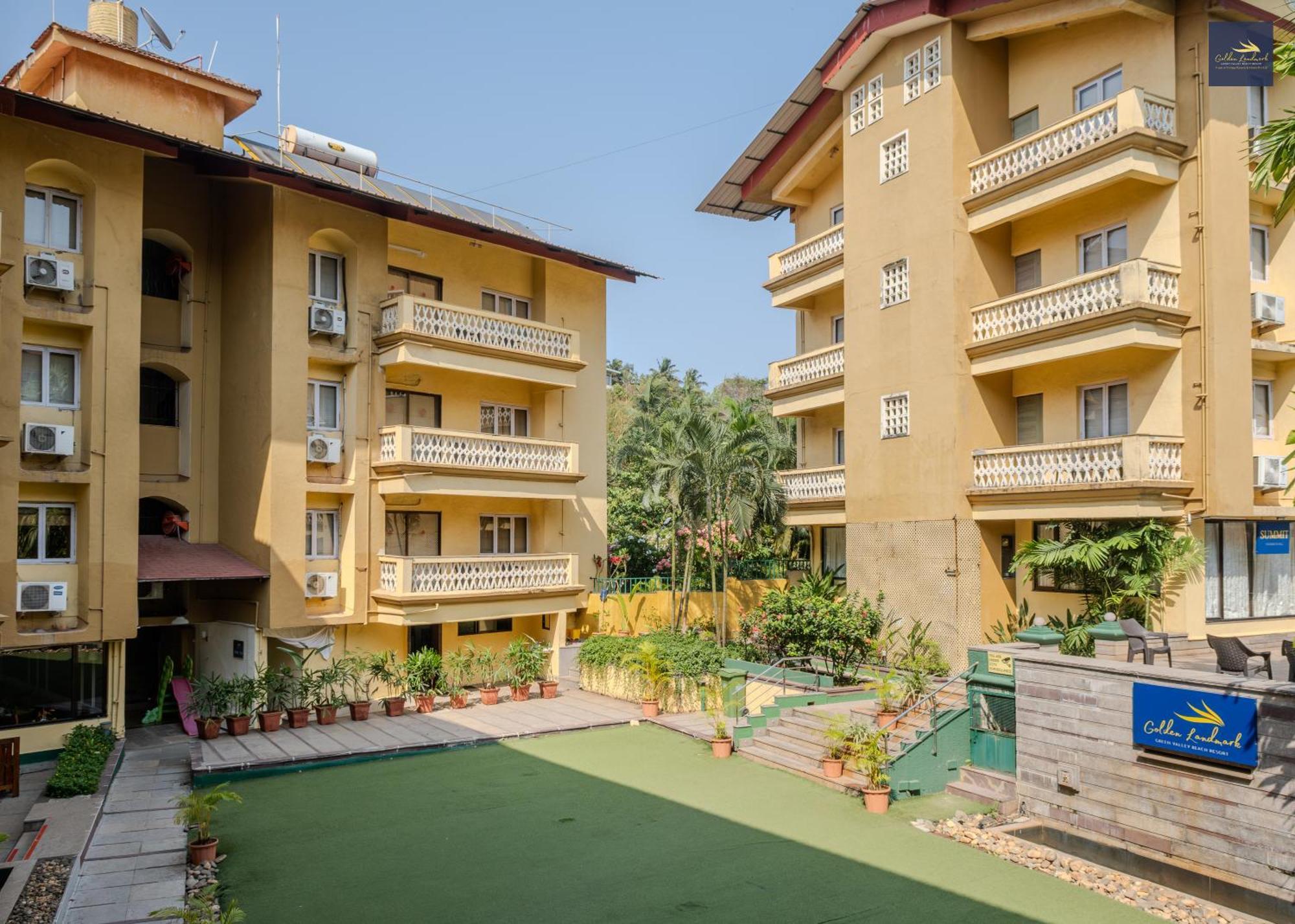Golden Landmark Green Valley Beach Resort Dona Paula Eksteriør billede