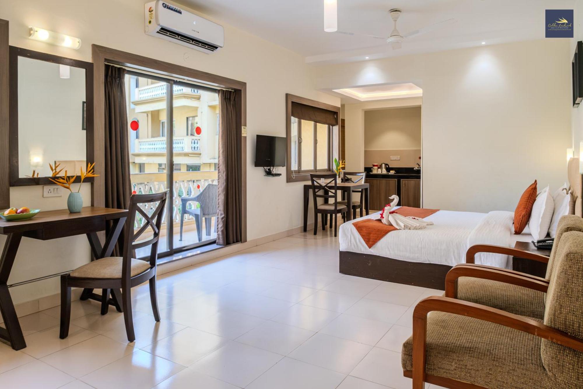 Golden Landmark Green Valley Beach Resort Dona Paula Eksteriør billede