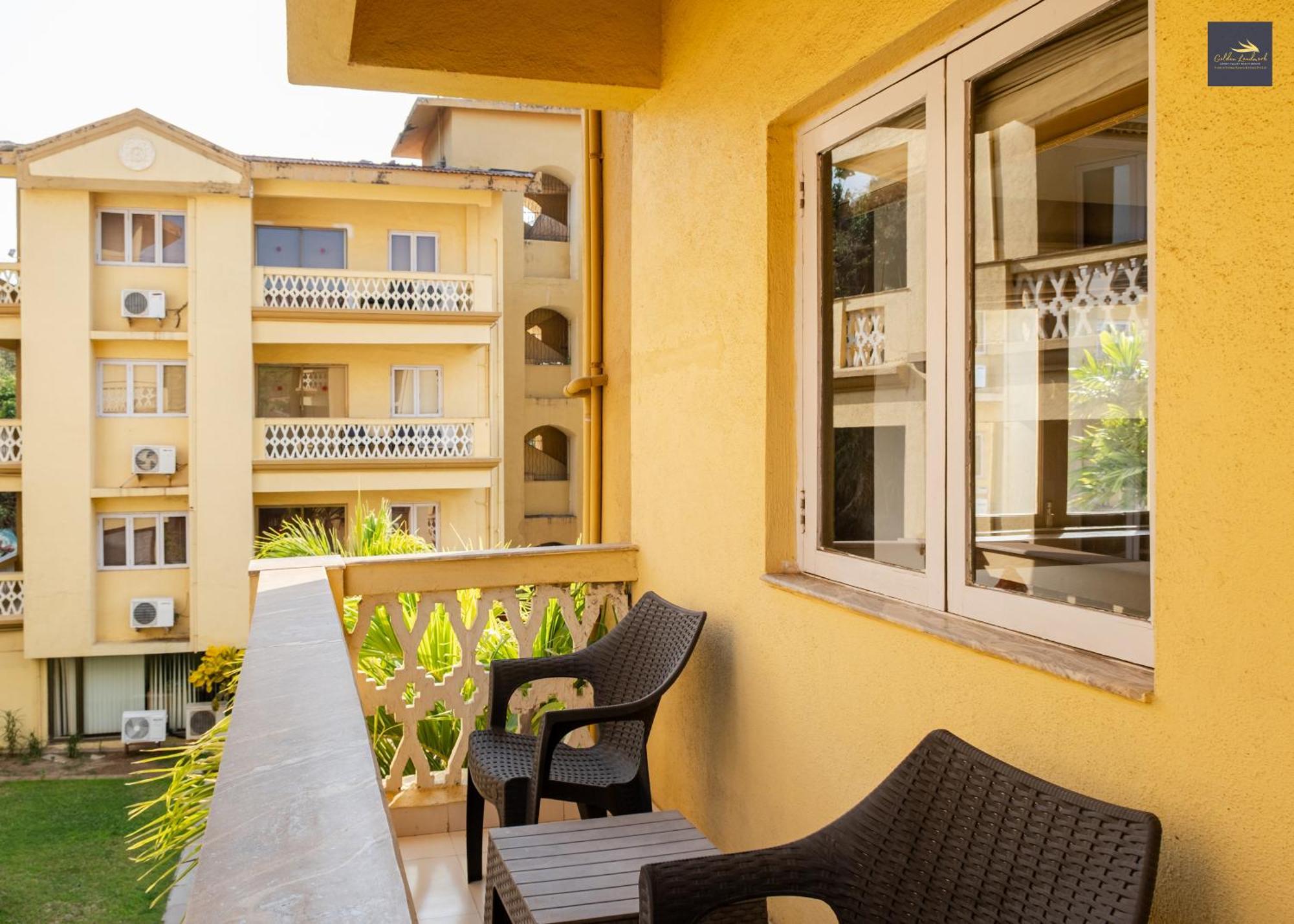 Golden Landmark Green Valley Beach Resort Dona Paula Eksteriør billede